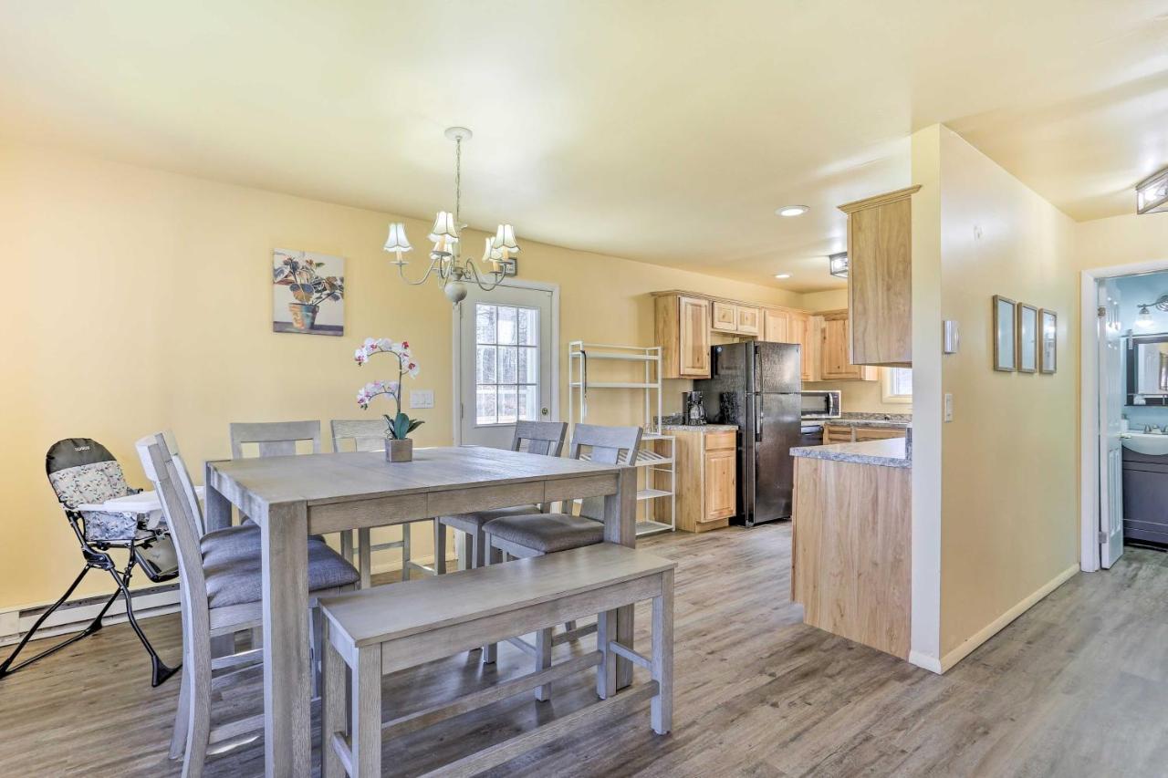 Peaceful Poconos Home With Lake And Pool Access! Long Pond エクステリア 写真